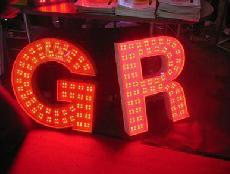 镇江LED发光字有哪些优势？